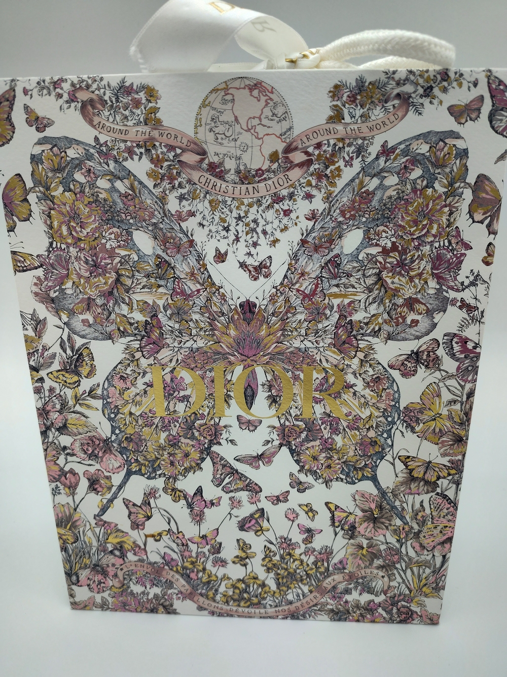 DIOR Butterfly Floral Around The World Gift Bag Gold Star Charm Ribbon PRISTINE - Picture 5 of 10